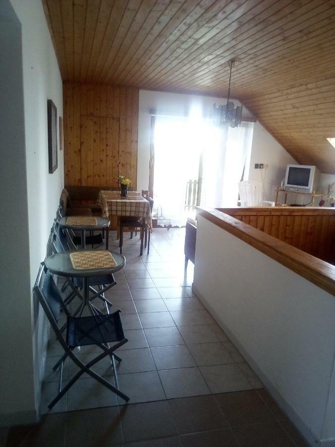Anna Vendeghaz Hotel Balatonakali Eksteriør billede